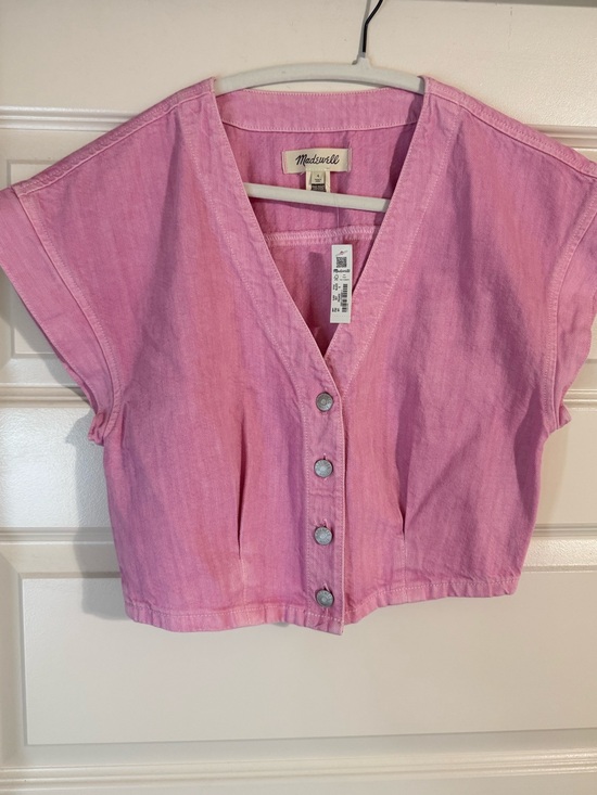 Madewell Tops - Madewell Bubblegum Pink Button-Front Cropped Top